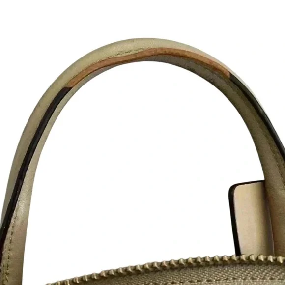 Coach purse - Picture 5 of 9